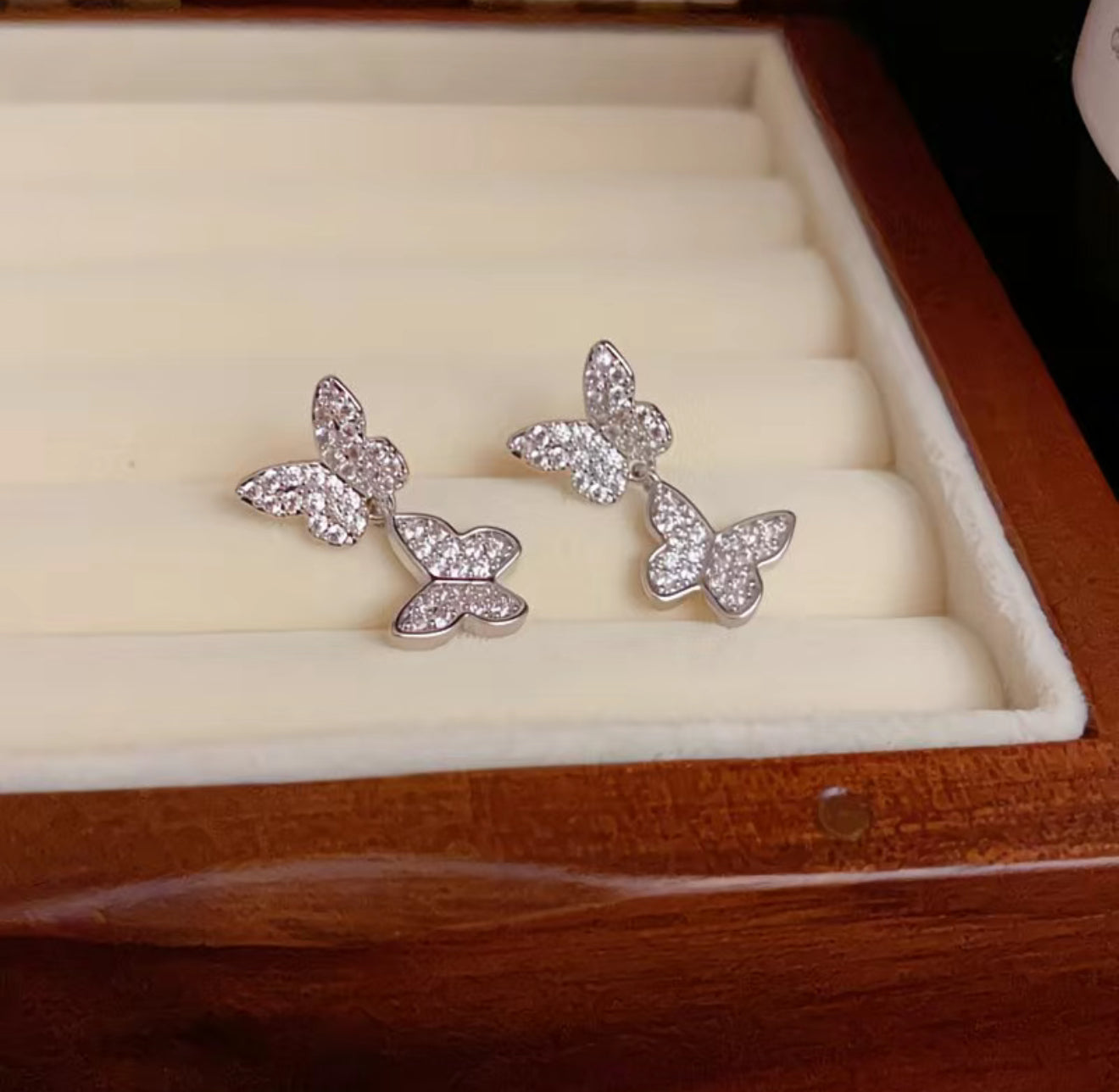 Gold-Tone Butterfly & Bow Jewelry Set — Necklace & Earrings