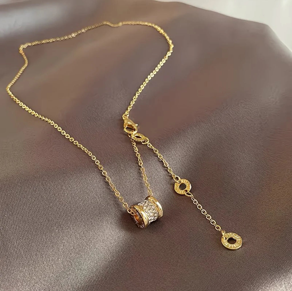 Gold Lariat Necklace 💛 Minimalist & Feminine Charm